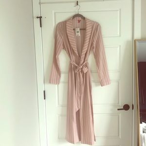 Guess pink and white striped duster